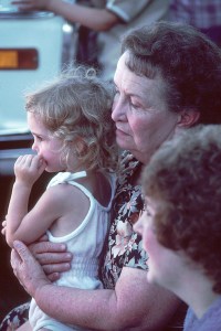 Three_generations_of_a_family_(1)